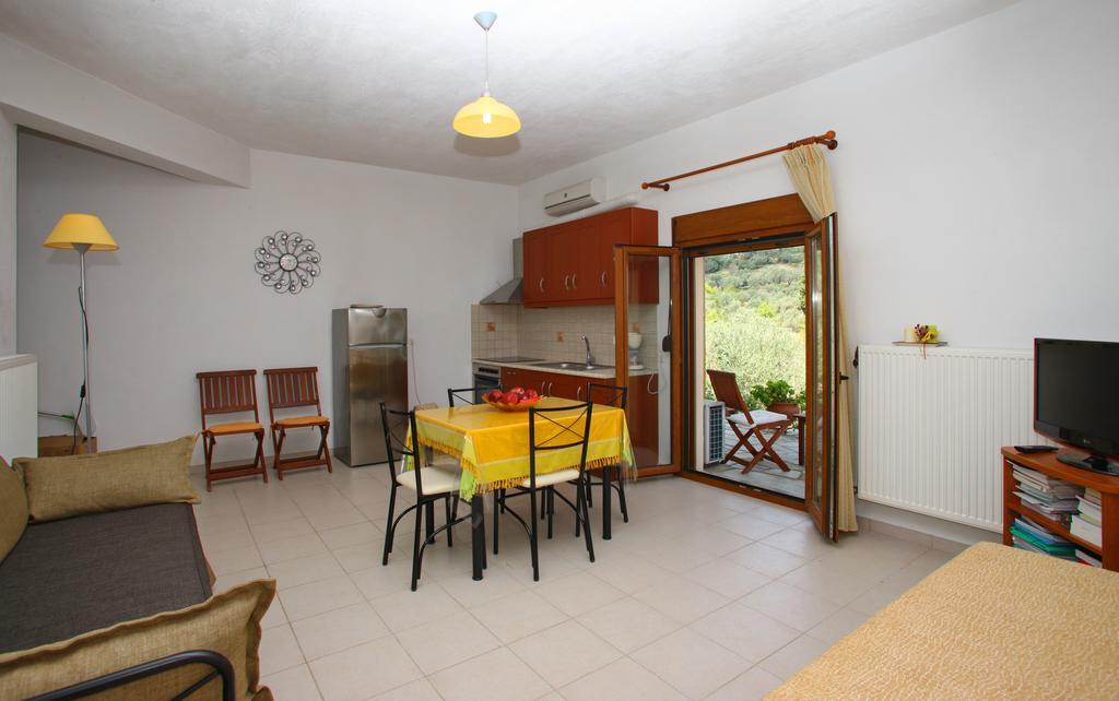 Remvi Apartments Skopelos Chambre photo