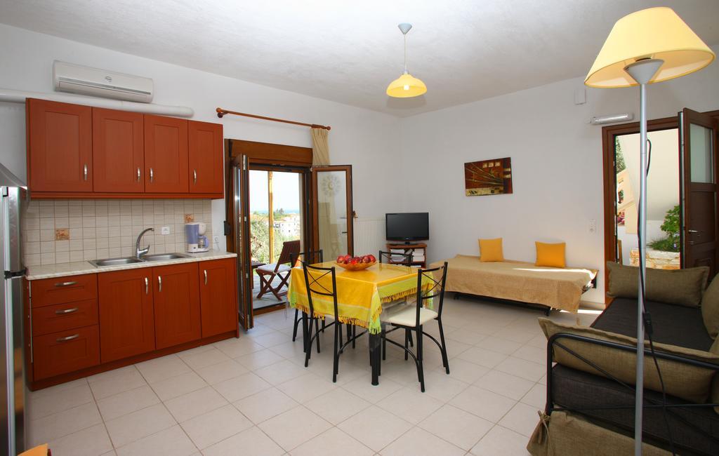 Remvi Apartments Skopelos Extérieur photo